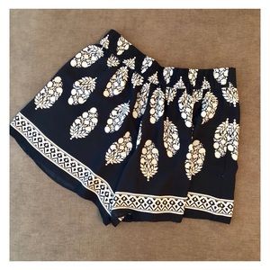 LOFT (outlet) Summer Floral Skirt/Shorts